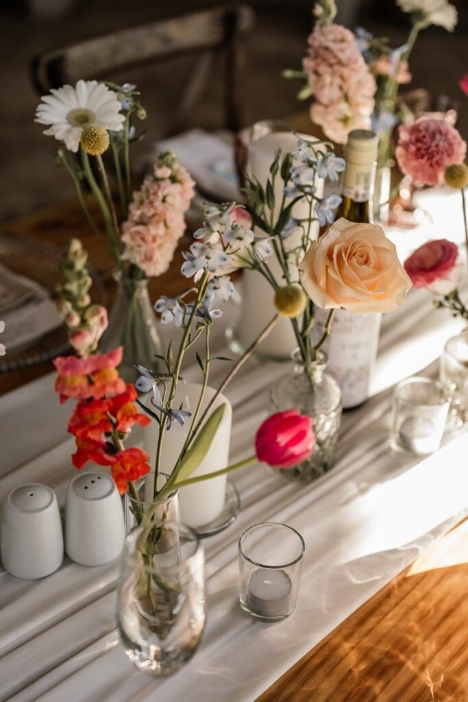 Table decor with bright florals